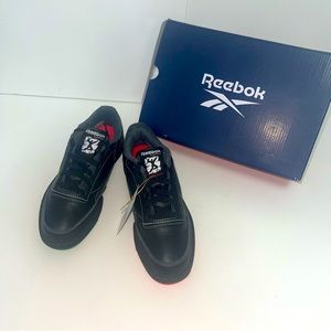 Reebok Unisex Lace Tennis Sports Sneaker Shoes NIB- Size 7.5 -Reemoly Duplicate